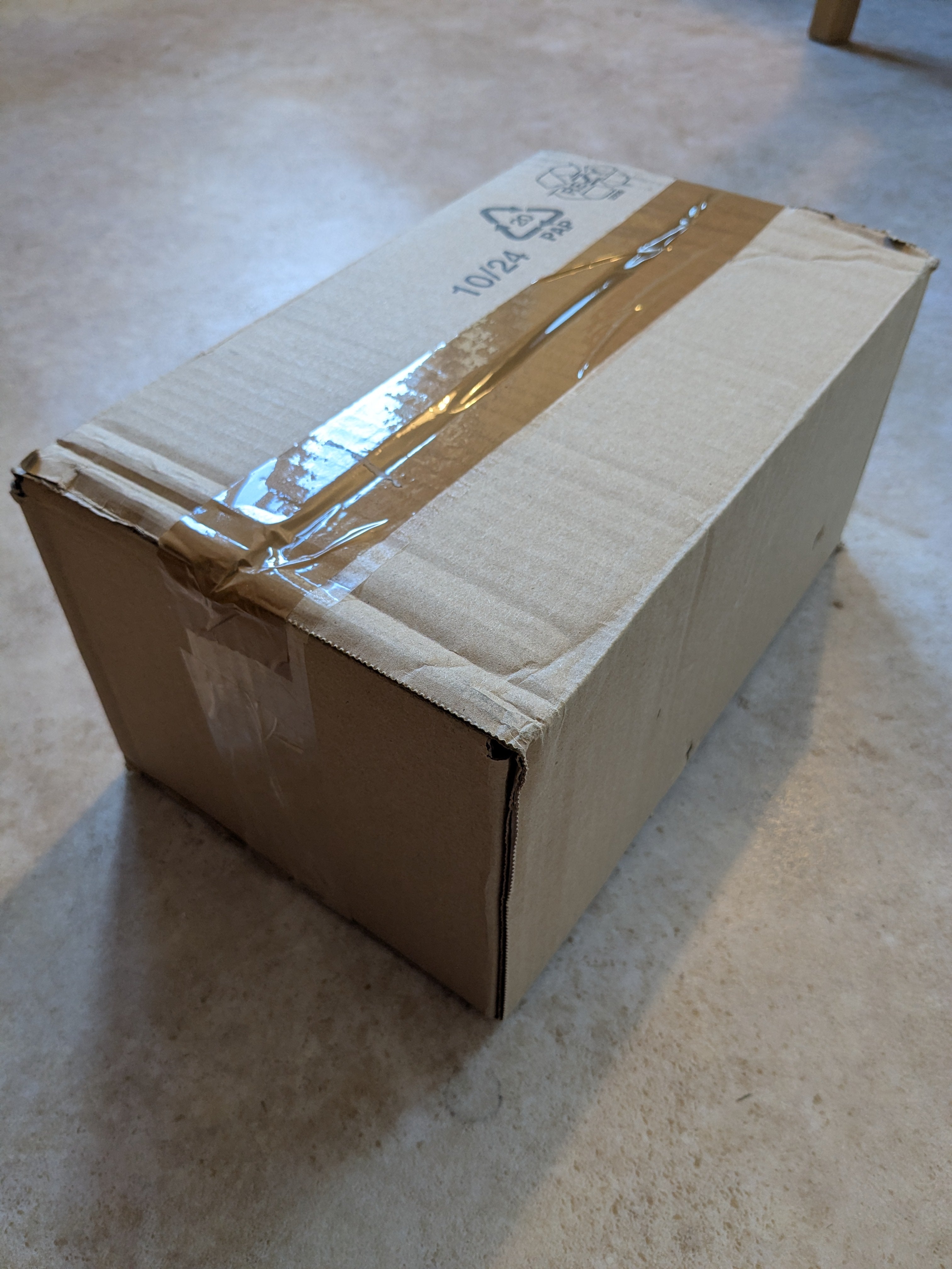Karton Paketbox